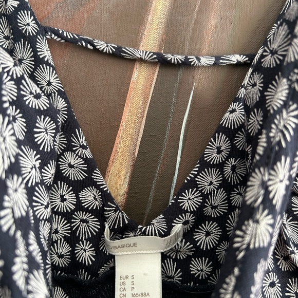 H&M Blue and White V Neck Romper with Side Pockets S - Picture 11 of 15